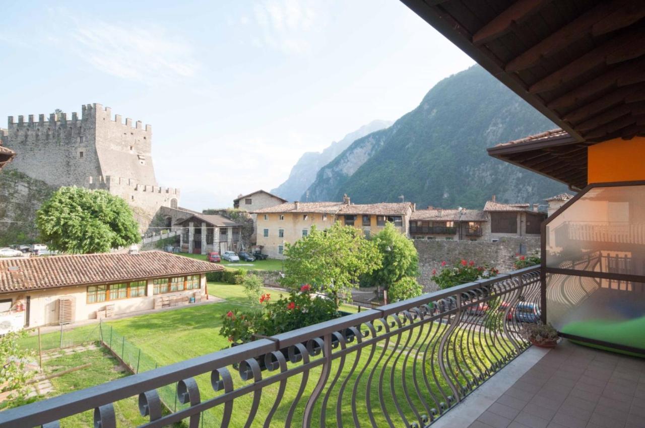 Hotel Antica Croce - Gardaslowemotion Tenno Luaran gambar