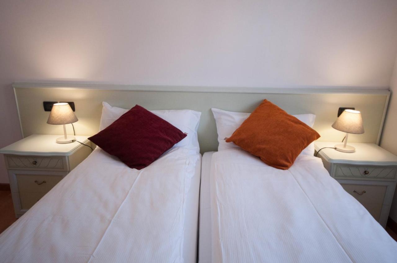 Hotel Antica Croce - Gardaslowemotion Tenno Luaran gambar